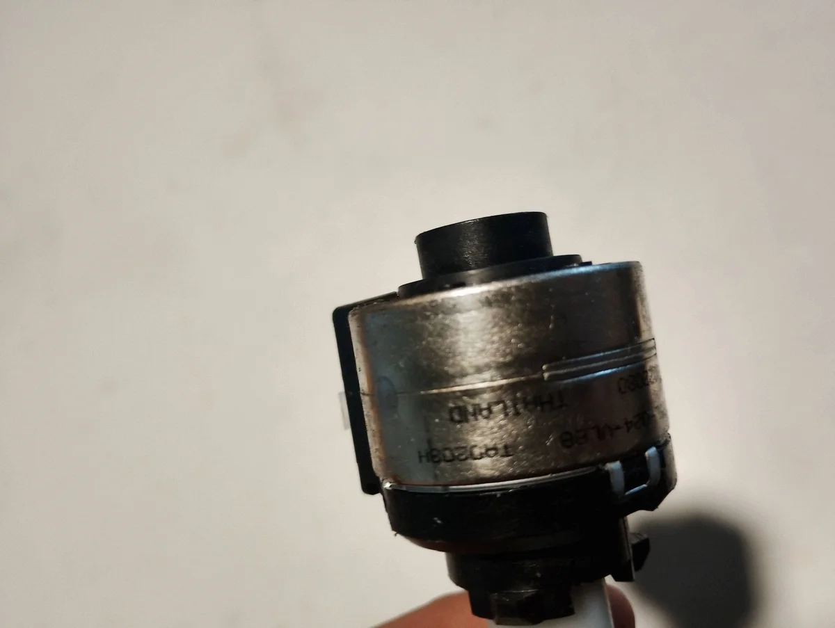 Maserati Koplampregeling Motor 89022080 image 4