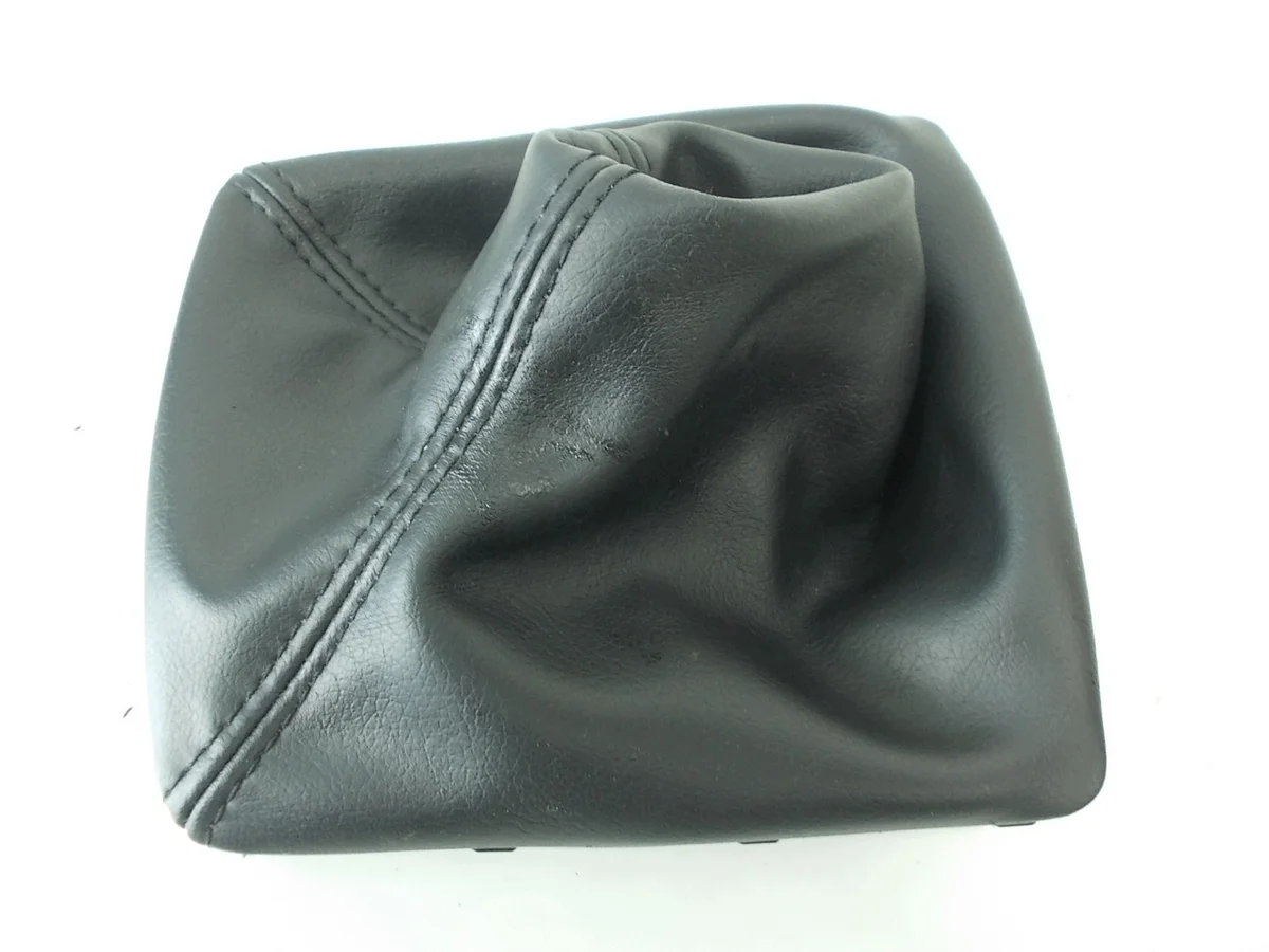 Funda Palanca Cambios Subaru Impreza GH 66110H10 image 3