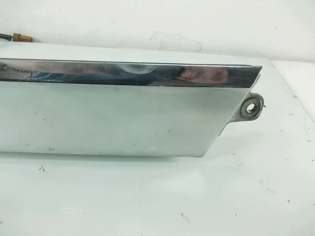 Tailgate Switch Subaru Impreza GH 3 III 2.0 D image 4