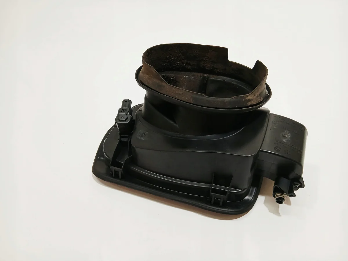BMW X1 F48 Tankdeckel 7359171 image 6