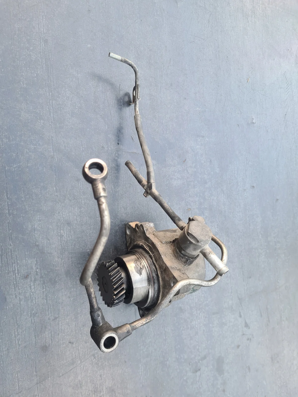 Nissan Cabstar Renault Mascott Vacuum Pump 14650MA70A