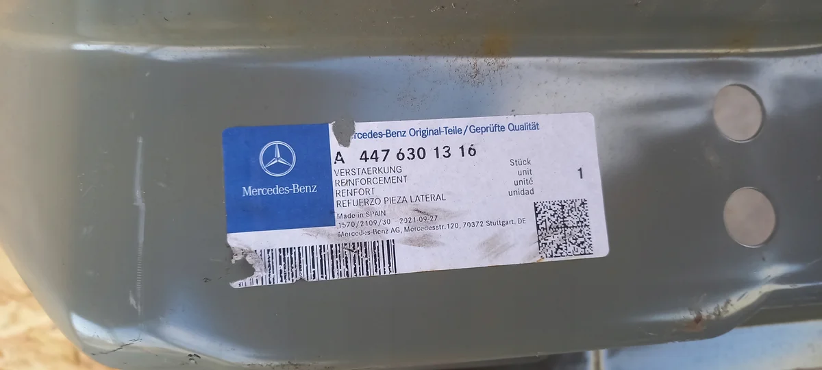 Mercedes Vito W447 Ecke hinten rechts A4476301316 image 4