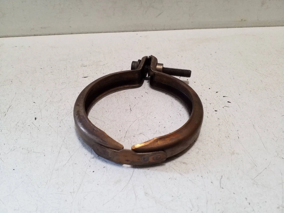 Porsche Macan Exhaust Clamp 95B253725B image 3