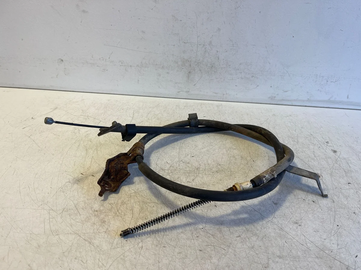 Toyota Yaris Cable Freno Mano Izquierdo