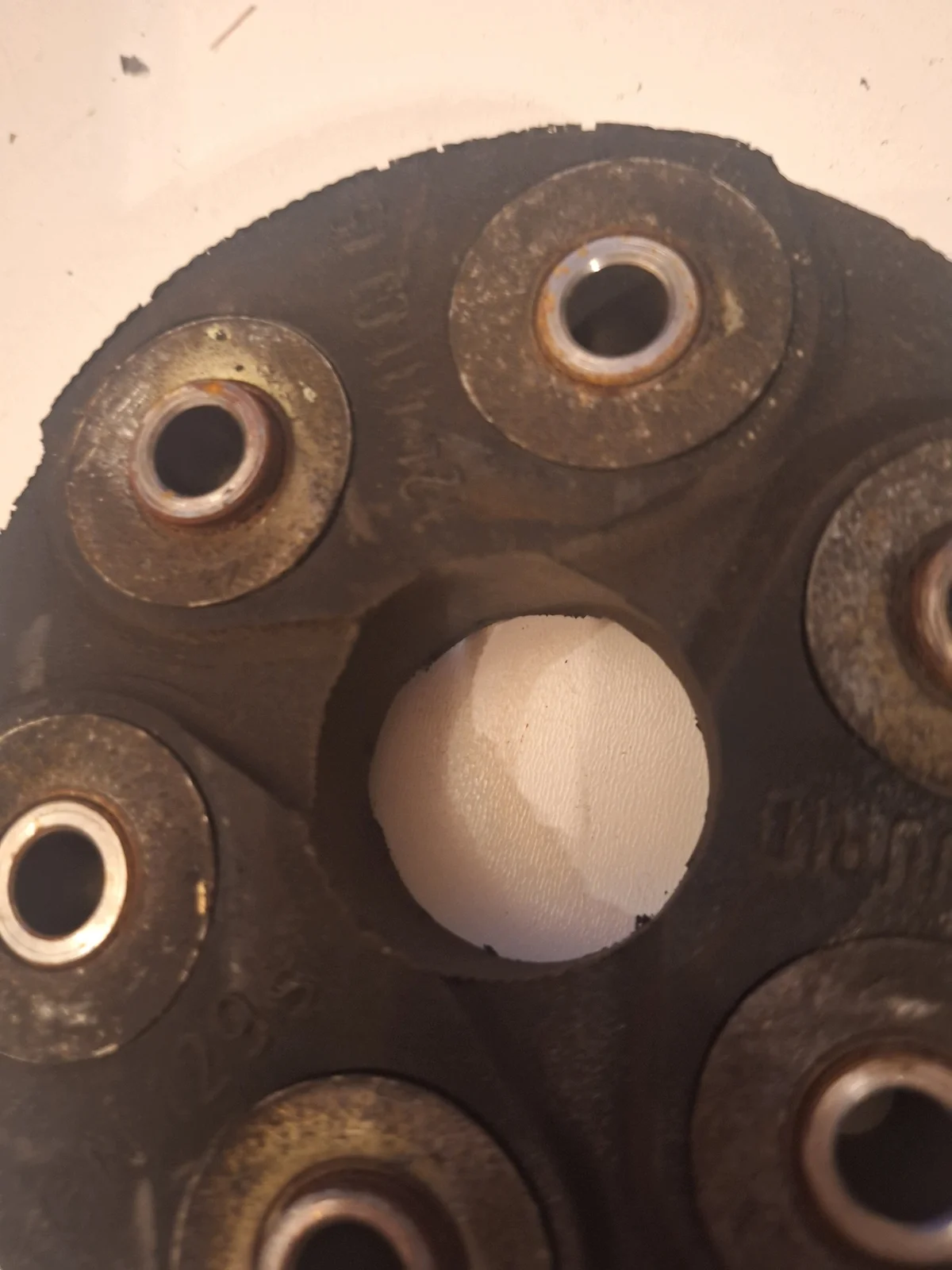 Goma Eixo Mercedes W124 OEM 1244110115 image 4