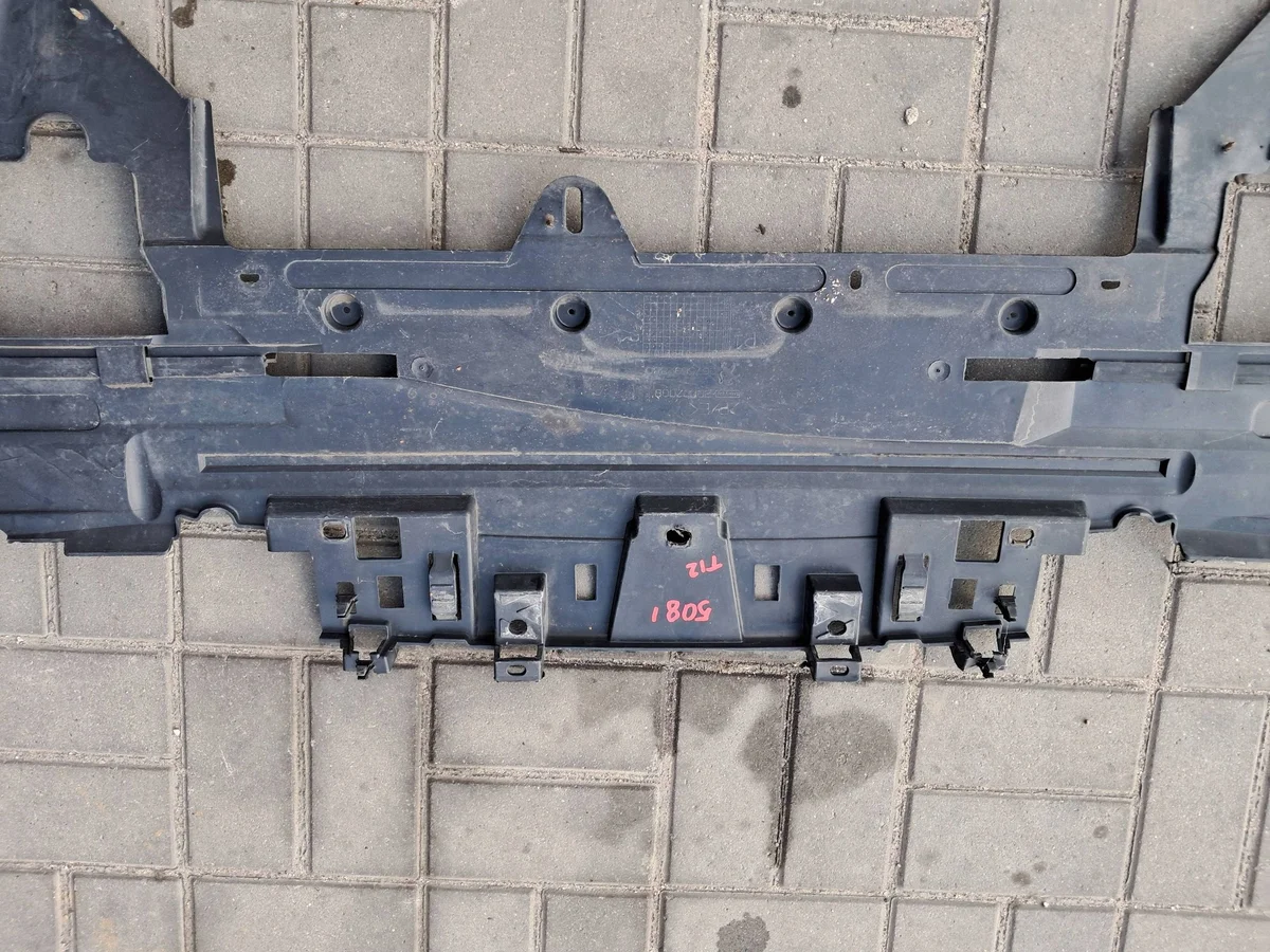 Cubierta parachoques delantero Peugeot 508 9675692880 image 3