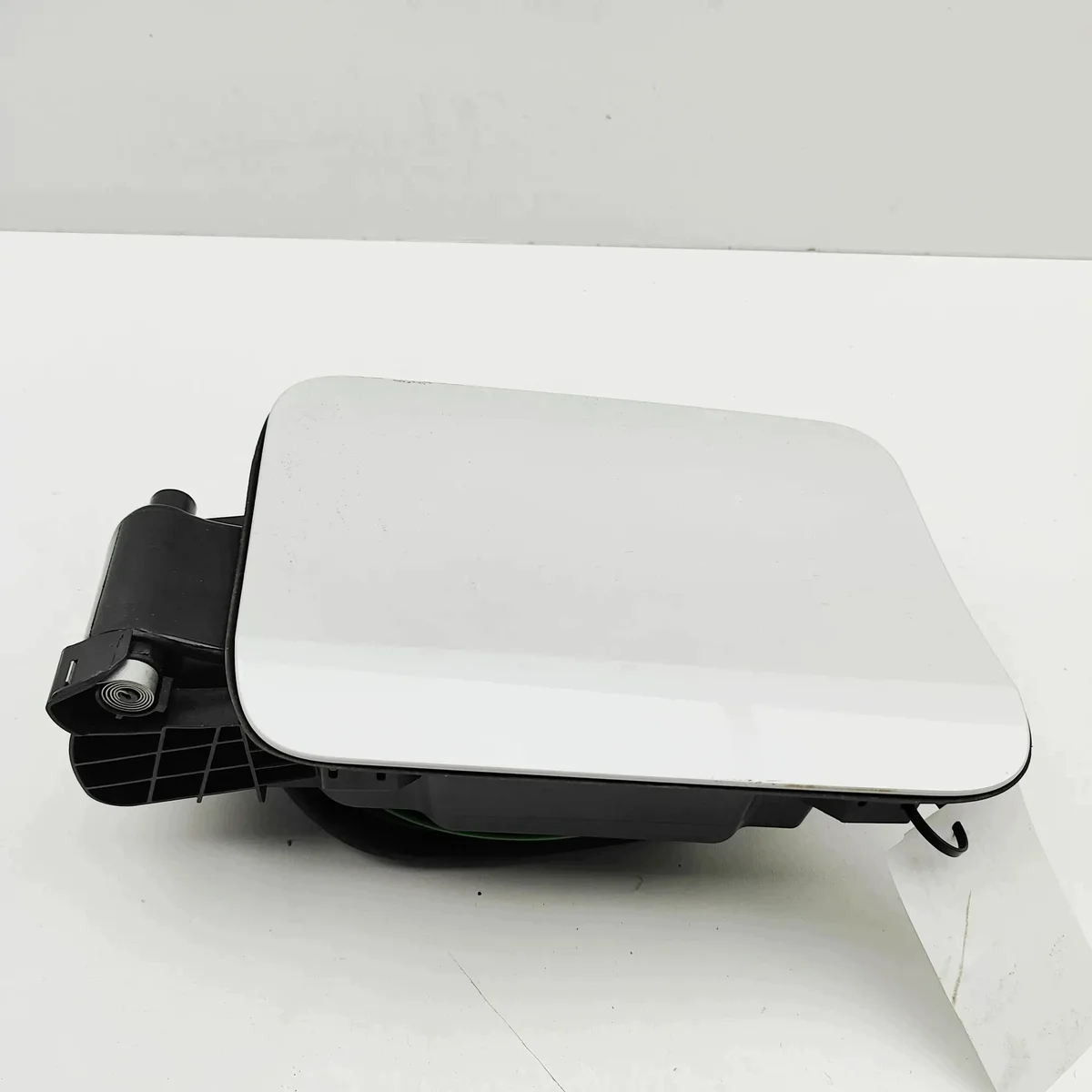 Klappe für Kraftstoffbehälter BMW X5 (G05) image 3