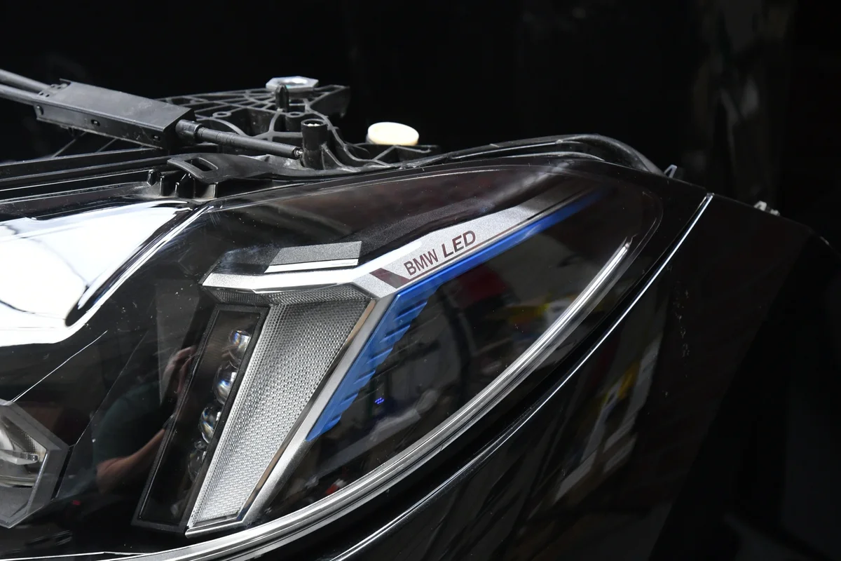 BMW 4 G22 G23 LCI M-Paket Maske image 5