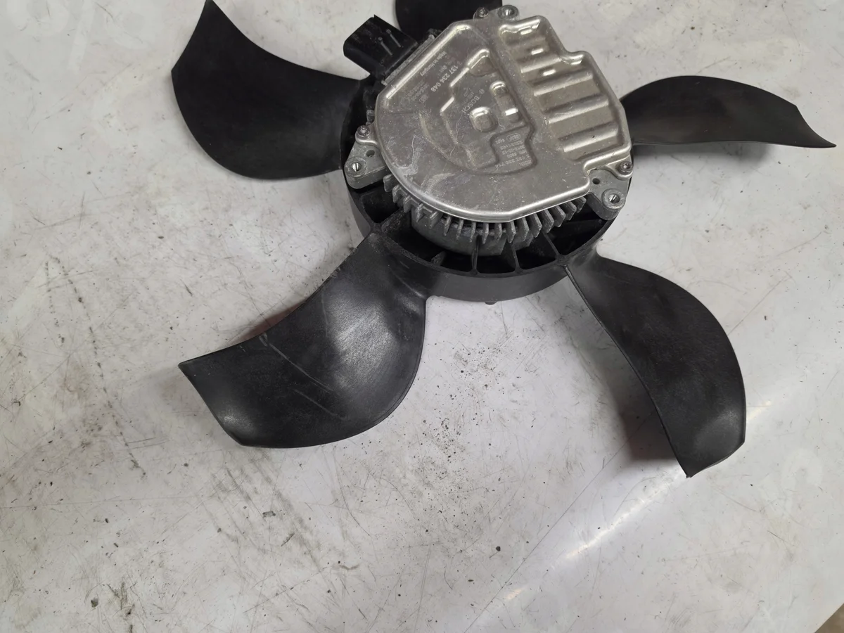Moteur ventilateur refroidissement Opel 3137234048 image 7