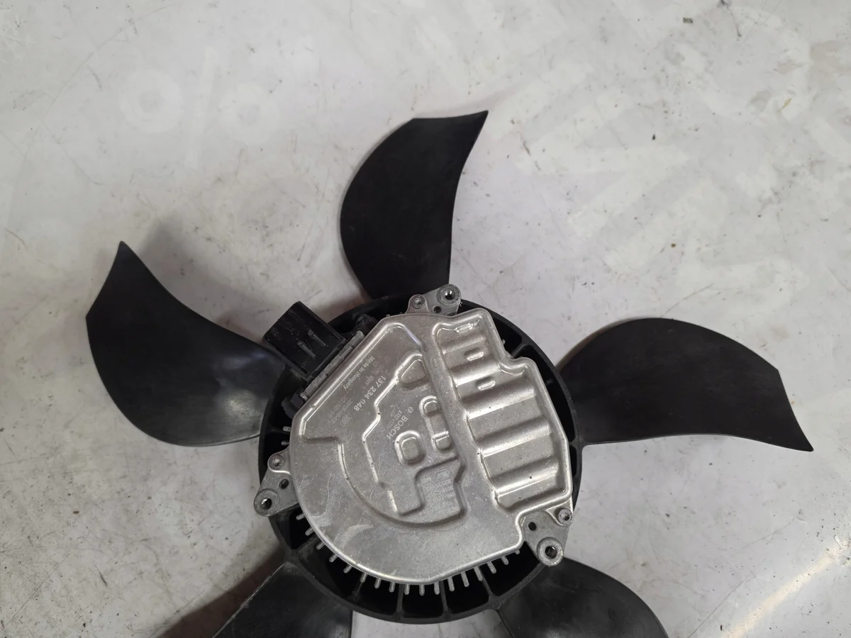Moteur ventilateur refroidissement Opel 3137234048 image 8