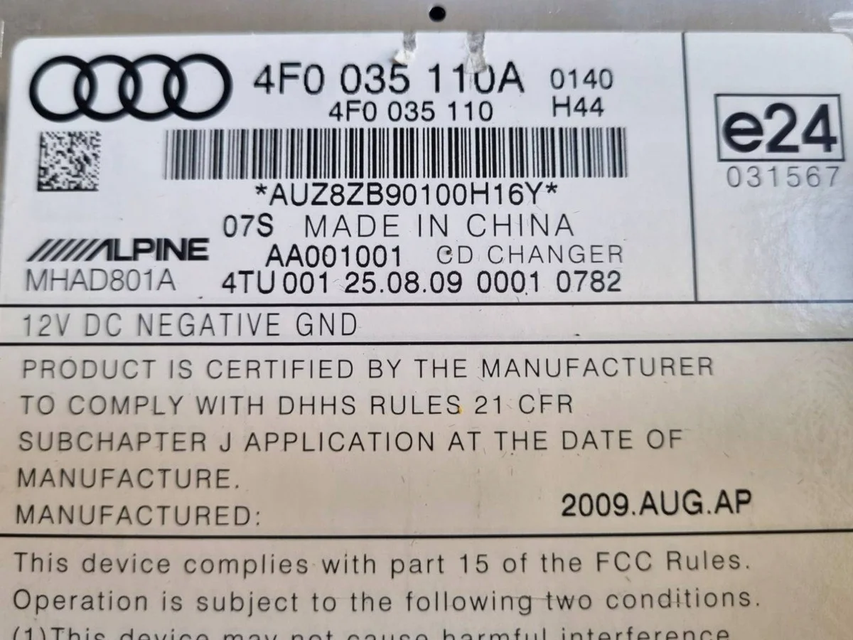 Changeur CD Audi A6 C6 facelift 4F0035110A image 6