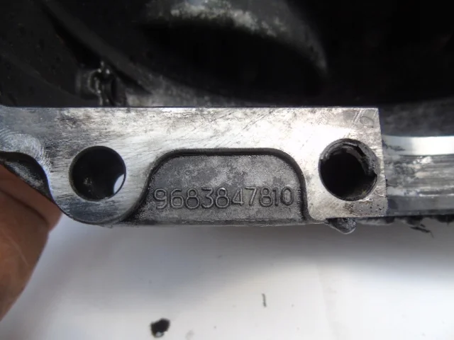 Fiat OE 9683847810 Carcasa Usada image 3