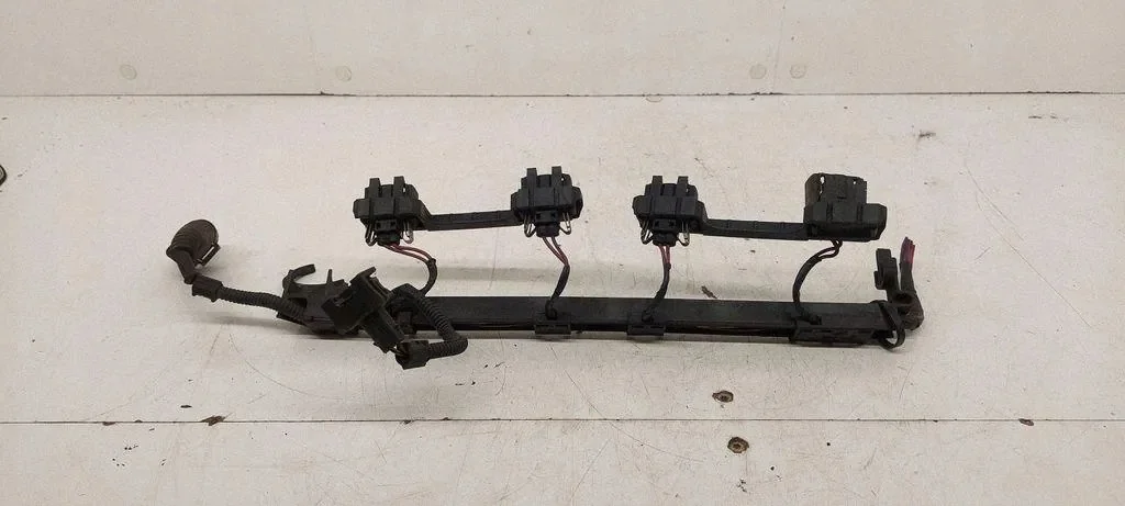 Audi A3 Sportback Injector Lines 06A971824C image 3