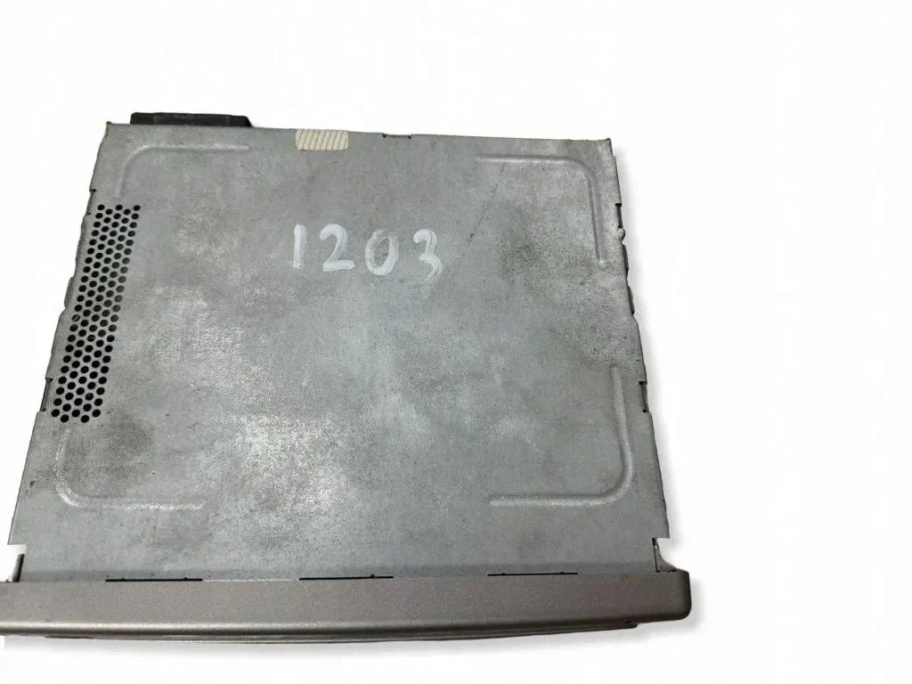 Audi A6 S6 C5 CD/DVD Changer D35576 image 3