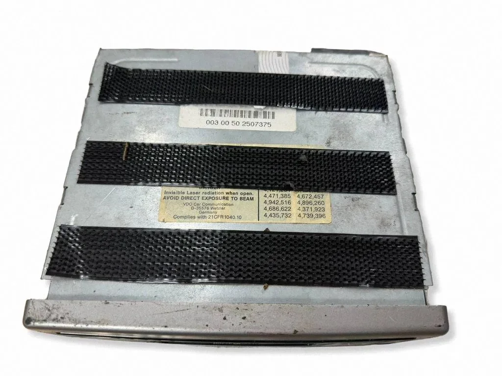 Audi A6 S6 C5 CD/DVD Changer D35576 image 5