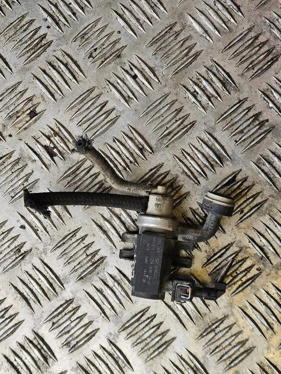 Valvola Elettromagnetica VW Passat 1H0906627A image 4