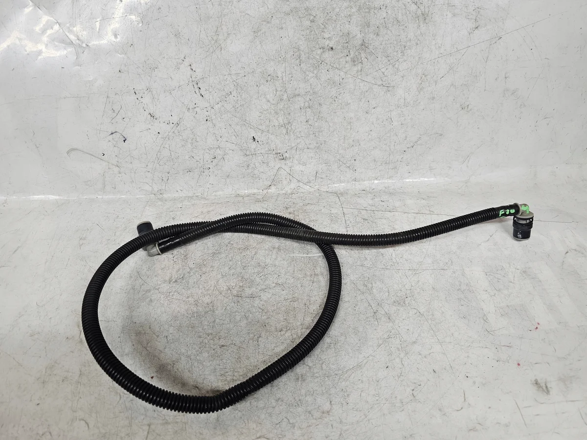 Mangueira Limpador Farol BMW Série 1 F20 Usada