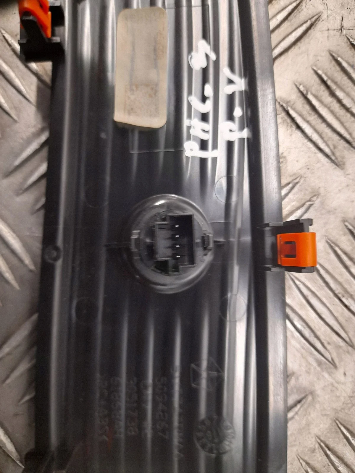 Chrysler Pacifica 2018 Sensor Sol 3051738 image 4