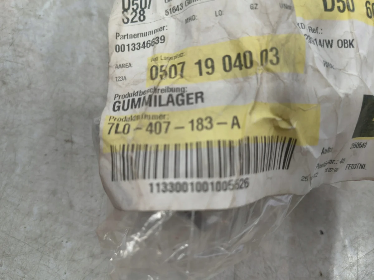 Volkswagen Control Arm Bushing 7L0407183A Used image 6