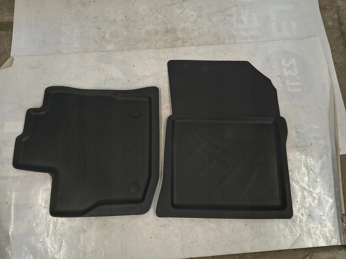 Tapis caoutchouc DACIA DOKKER utilitaire OE image 3