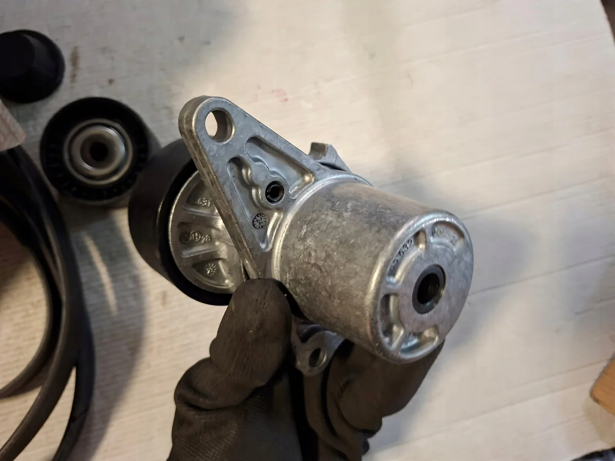 Tensor da Correia Renault 1.6DCI 117205040R image 6