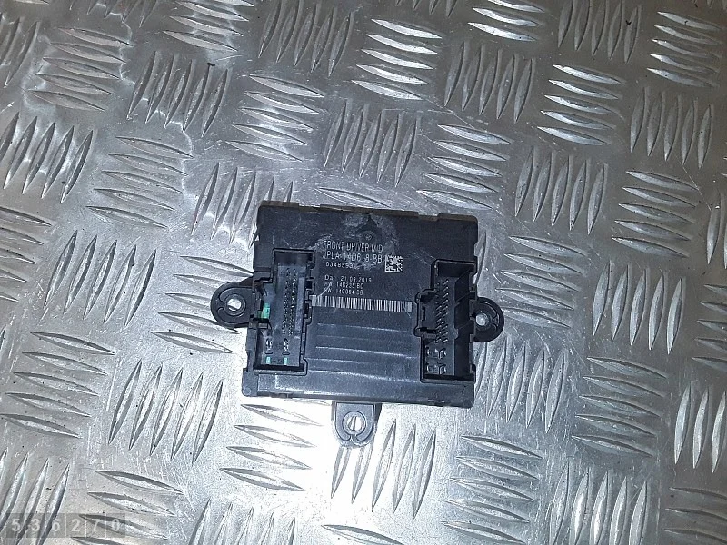 Land Rover Discovery ECU jpla14d618bb