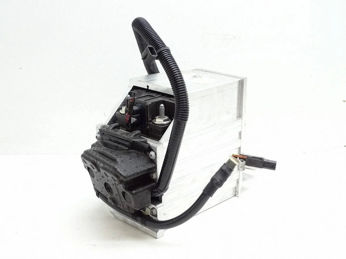 Zusatzbatterie Audi A4 B9 A5 F5 8W0915172B
