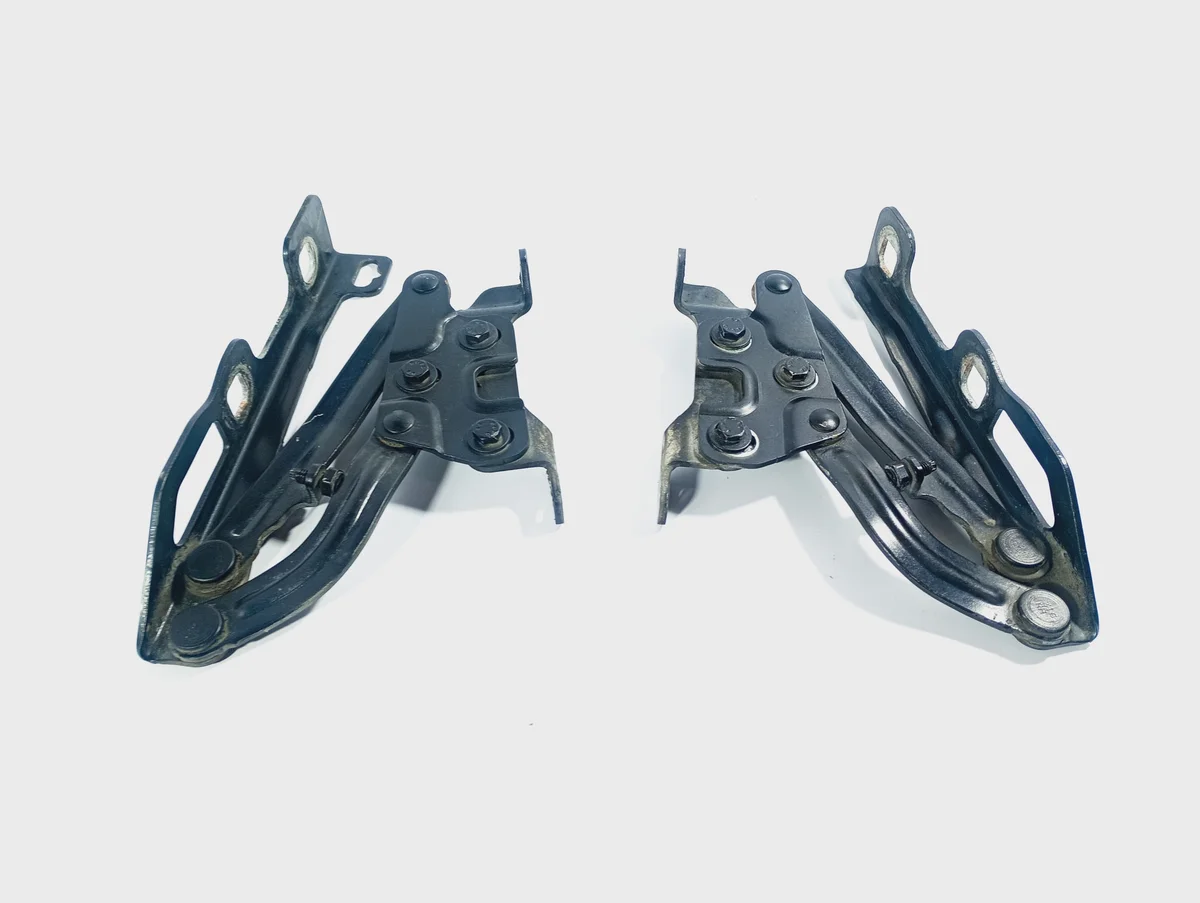 Cerniere cofano OPEL CORSA D 06-14 M4S28