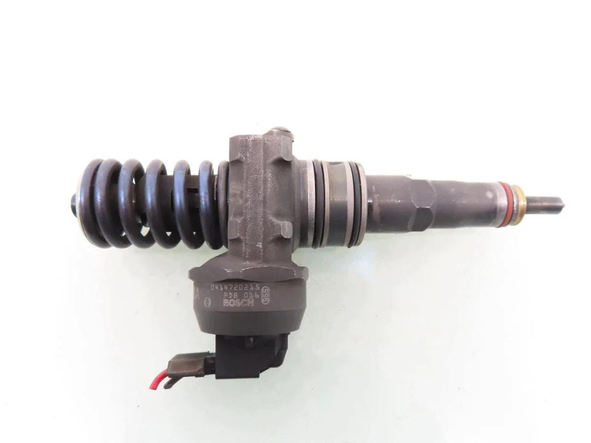 Injektor VW Jetta V 1.9 TDI 038130073AG image 3