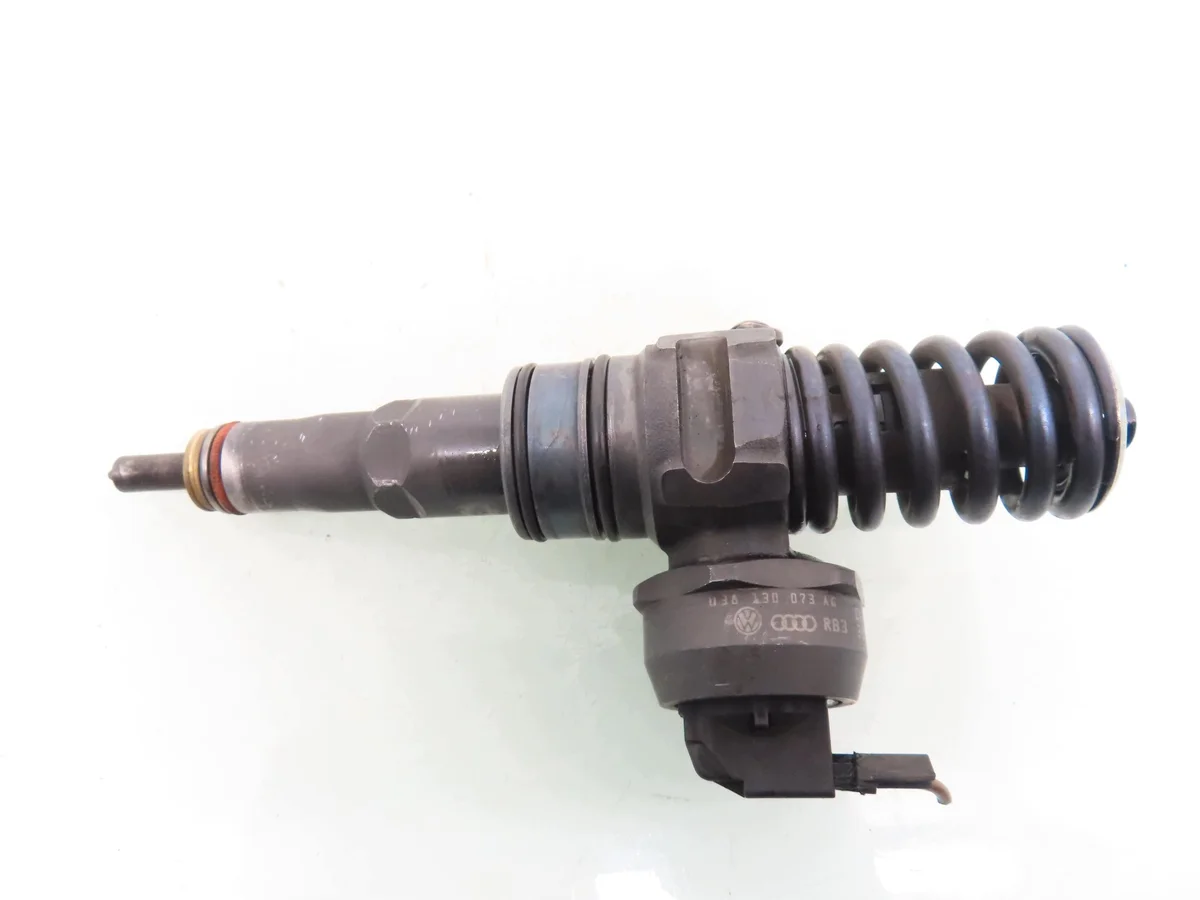 VW Jetta V 1.9 TDI Injector Pump 038130073AG