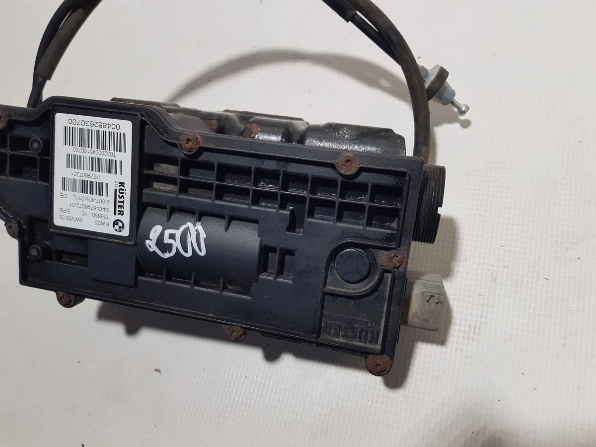 BMW E70 X5 Sähköinen Käsijarruyksikkö image 4