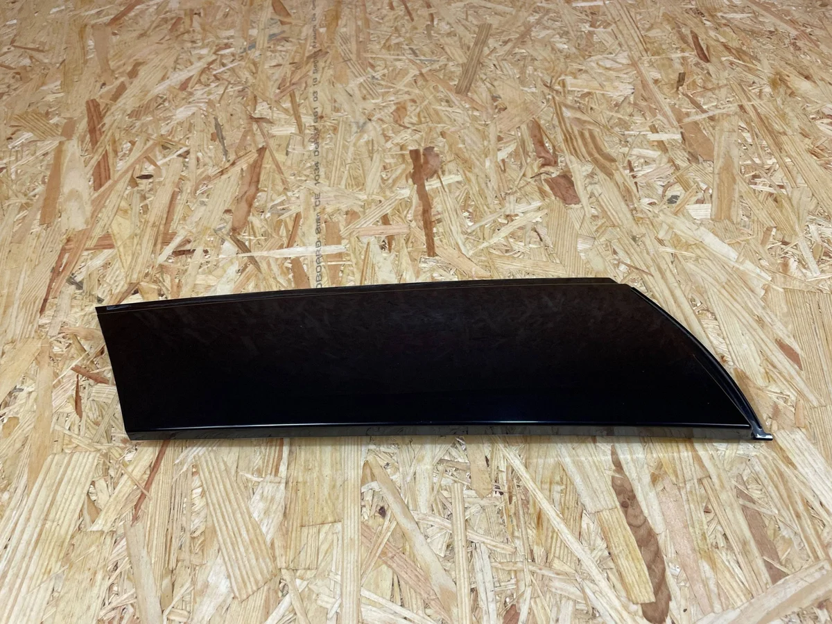 Dekorpanel dörrstolpe höger bak Mini F56 image 5