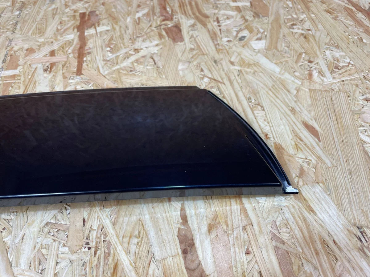 Dekorpanel dörrstolpe höger bak Mini F56 image 8