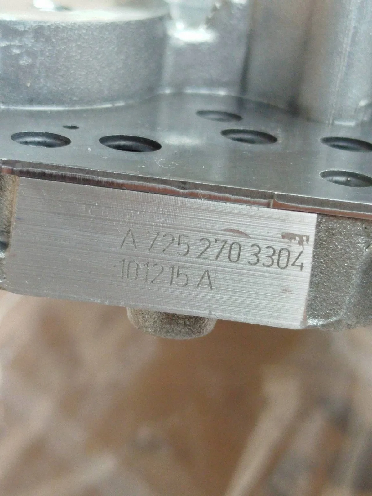 Mechatronique Mercedes-Benz E W212 A7252703304 image 3
