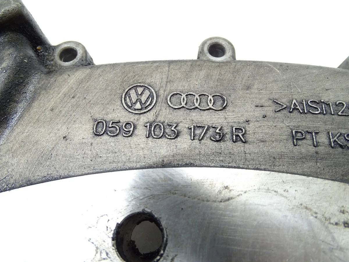 Audi Q7 Touareg 3.0 TDI 059103173R image 4