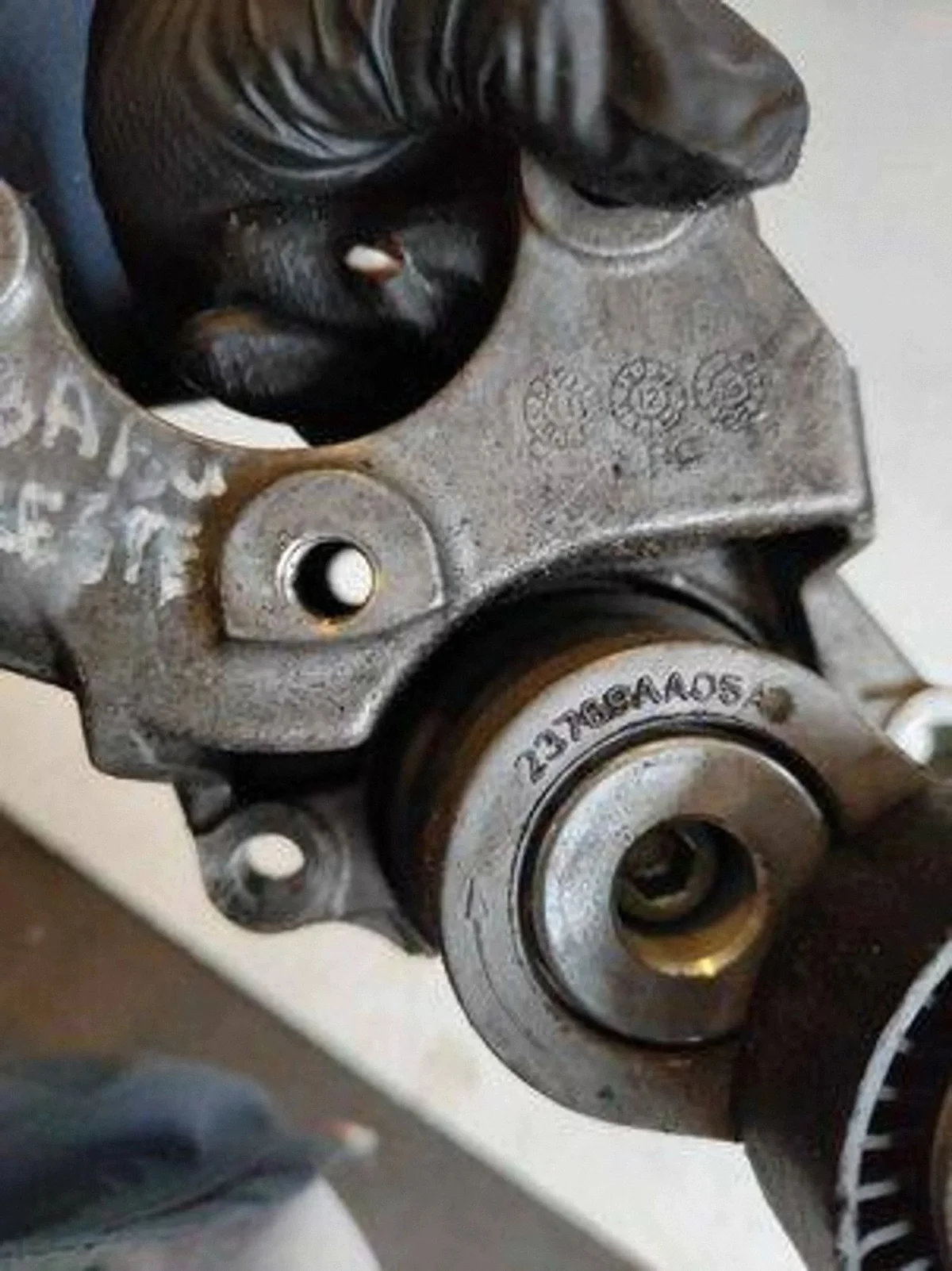 Tensor Correa Alternador Subaru Outback 23769AA05A image 4