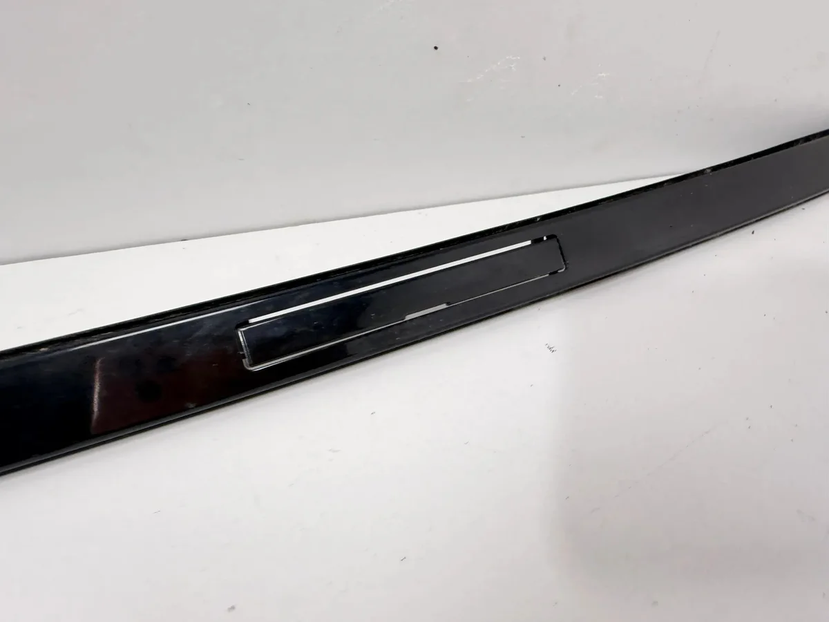 BMW F32 Friso Teto Direito 7341892 image 3