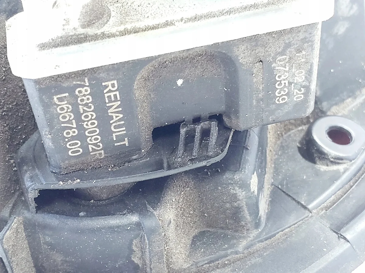Polttoainetankin luukku RENAULT 781209517R image 6
