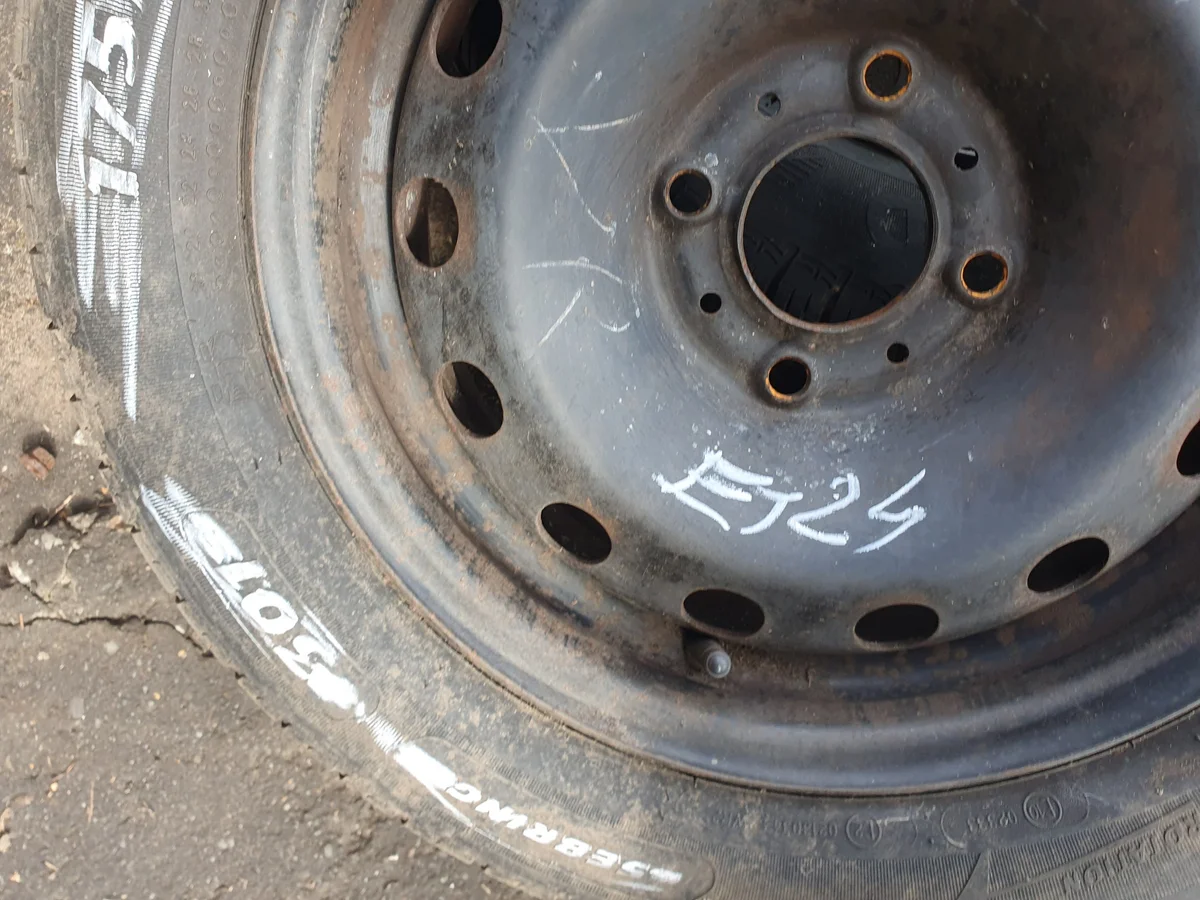 Stålfälg 14" ET 24 Peugeot Citroen C3 image 5