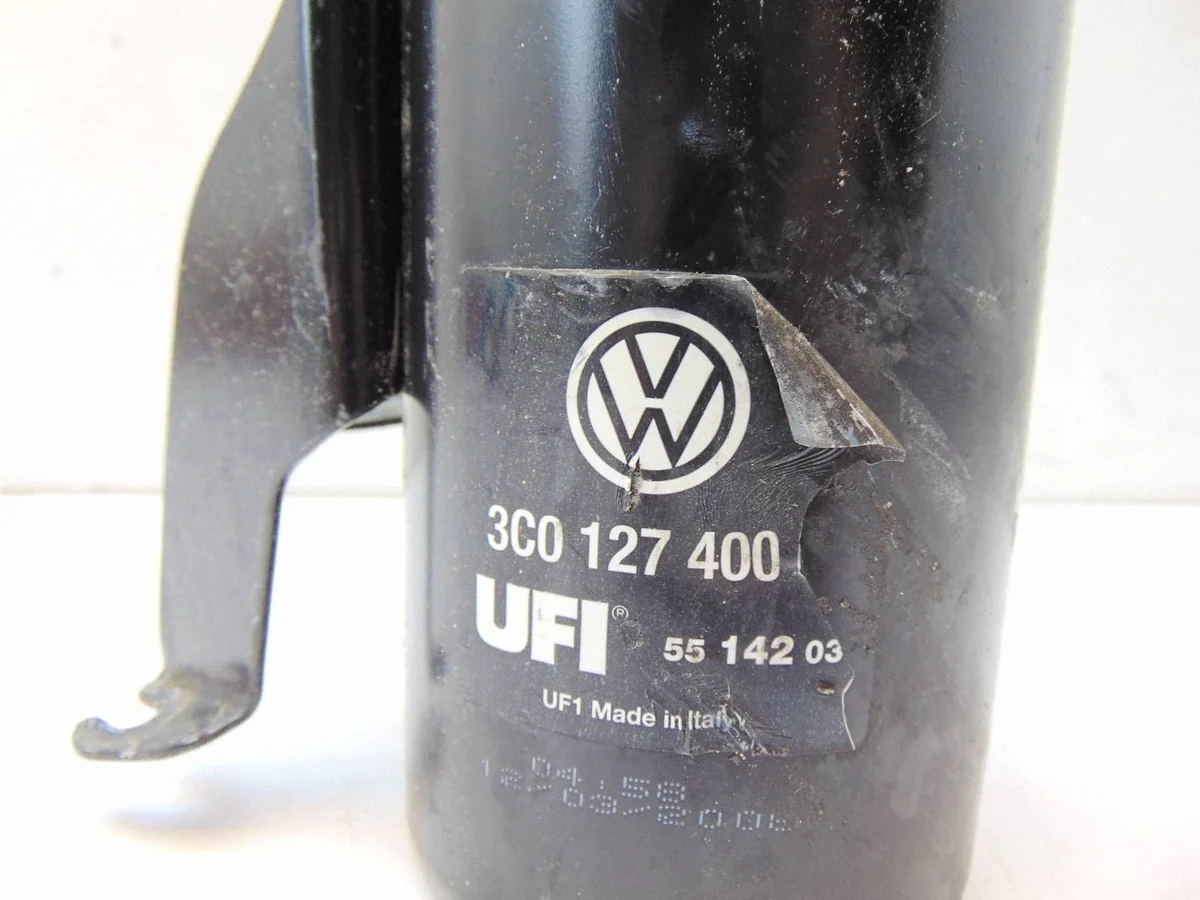 Luftfilterhus VW Passat B6 2.0 TDI image 3