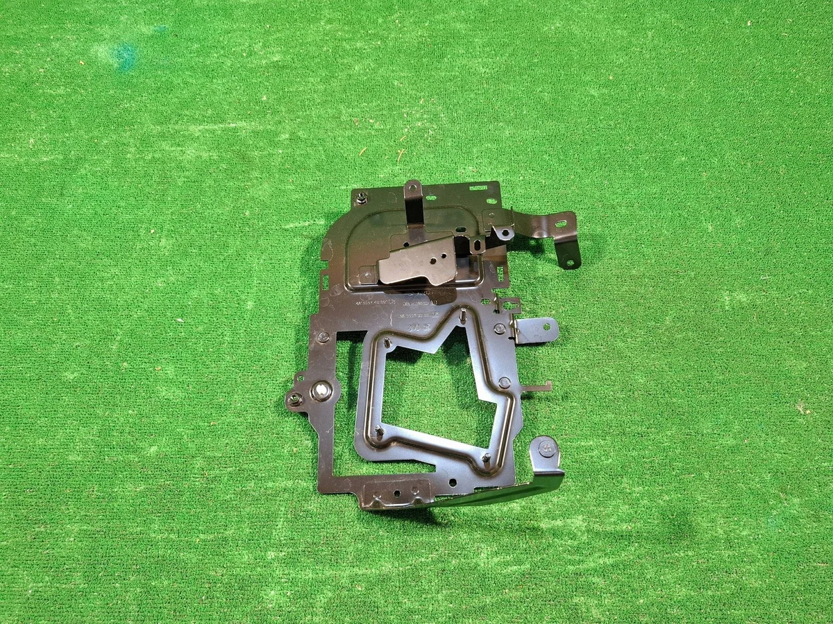 Ford Focus MK4 Soporte Ordenador JX6112A692AD