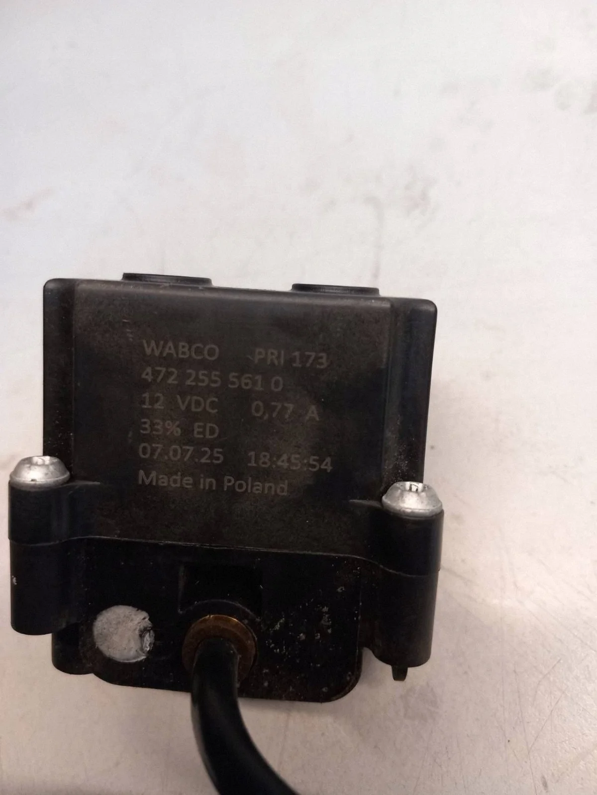BMW 4722555610 distributeur suspension pneumatique image 5