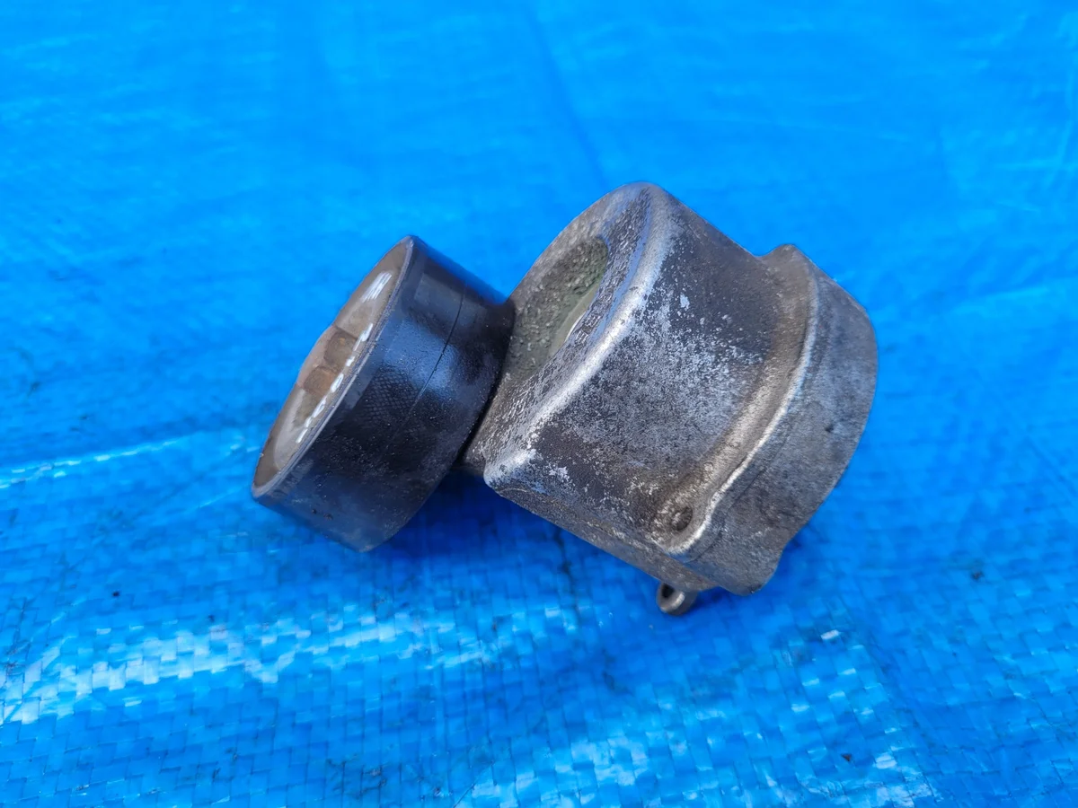 Tensionatore cinghia Opel Zafira B 1.9 CDTI