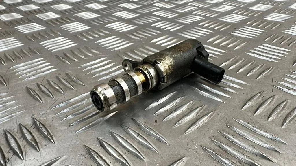 Used Variable Valve Timing Solenoid 1.2 THP