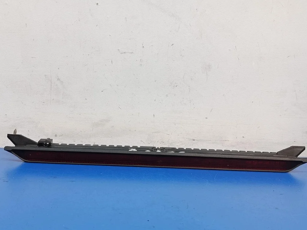 VW Golf IV Kombi Third Brake Light 1J6945097C