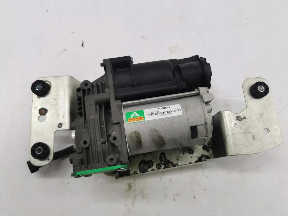 BMW X5 E70 Takailmajousituskompressori AMD108706