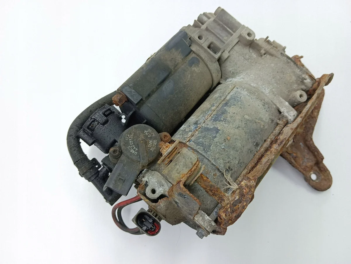 Compressor Suspensão Mercedes-Benz 21132003040 Usado image 5