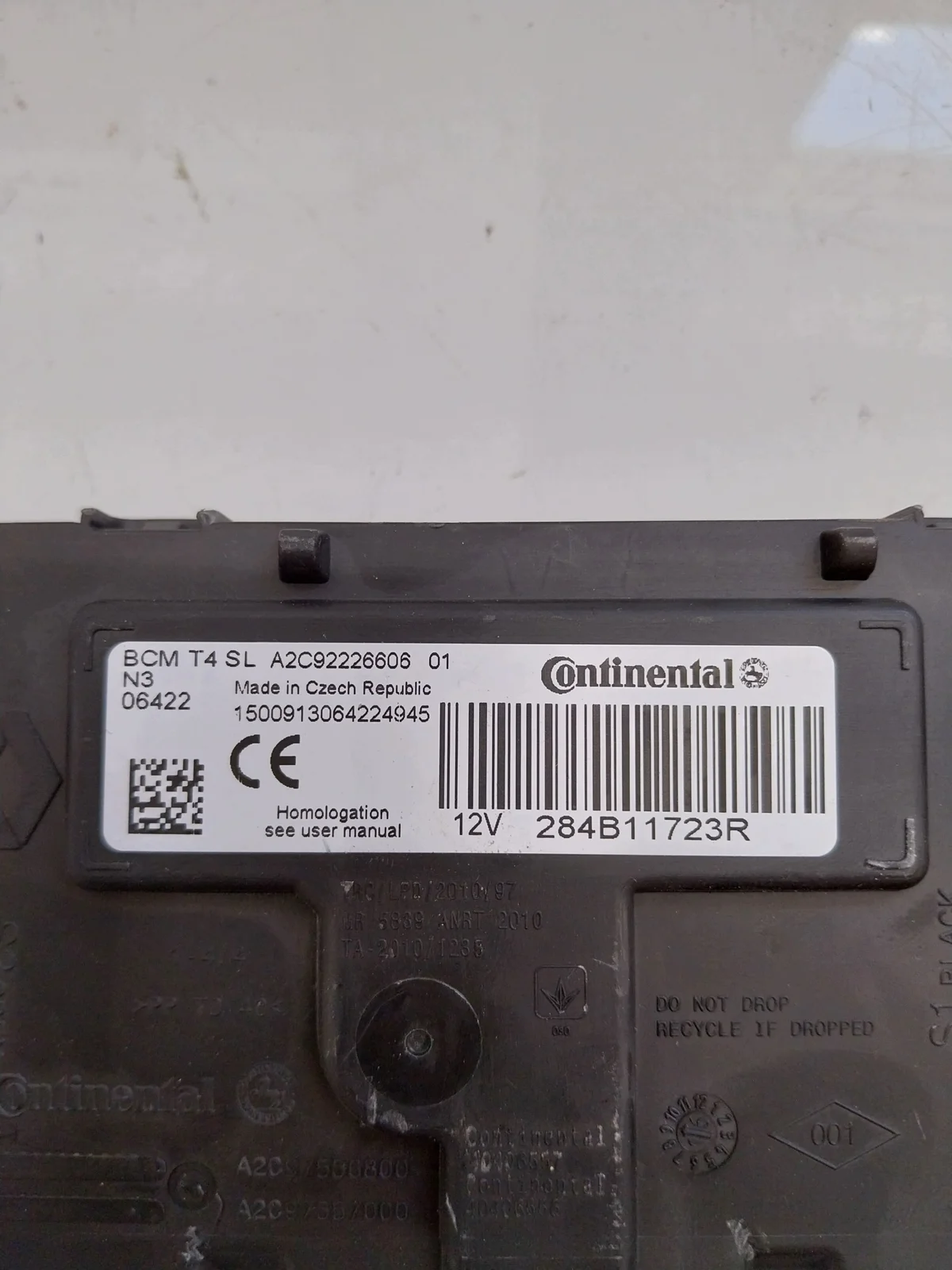 BCM Module T4SL Renault Clio IV 284B11723R image 3