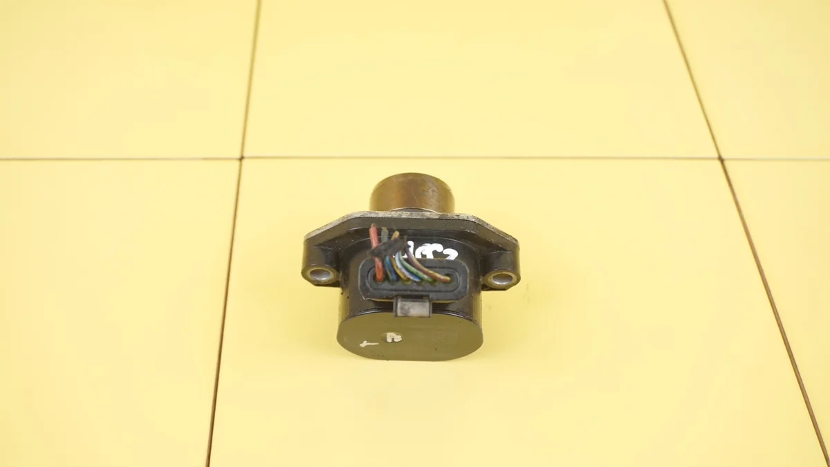 Électrovanne Mercedes GLA W247 A2649820500 image 4