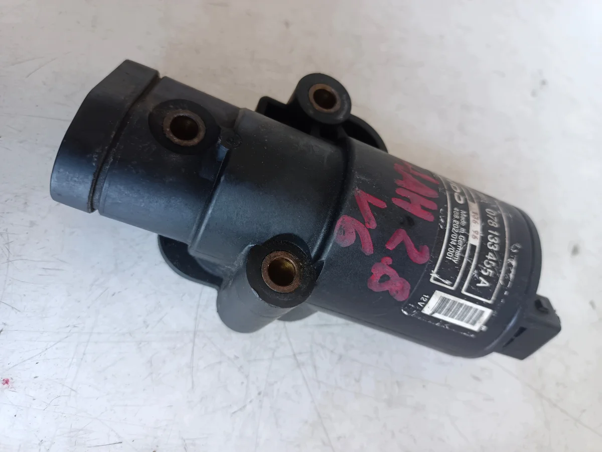 078133455a Klep Regelklep Motor AUDI A4 2.8 V6 image 3